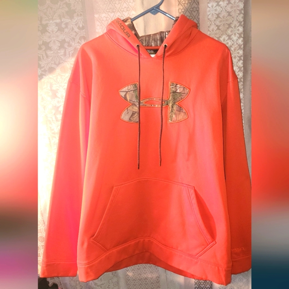 UA Hoodie